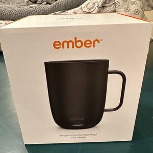 Ember NIB 14 Ounce Temp Control Mug